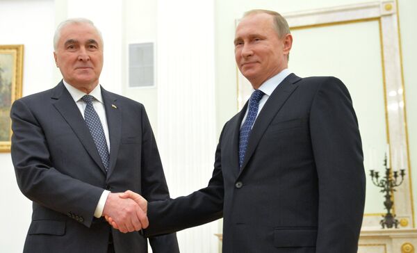Президент РФ В.Путин встретился с президентом Республики Южная Осетия Л.Тибиловым - Sputnik Южная Осетия