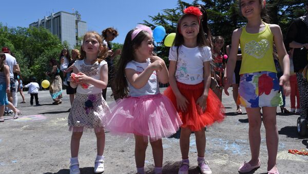 Международный день детей отметили в Цхинвале - Sputnik Южная Осетия