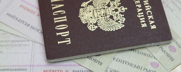 Выдача открепительных удостоверений для голосования на выборах президента РФ - Sputnik Южная Осетия