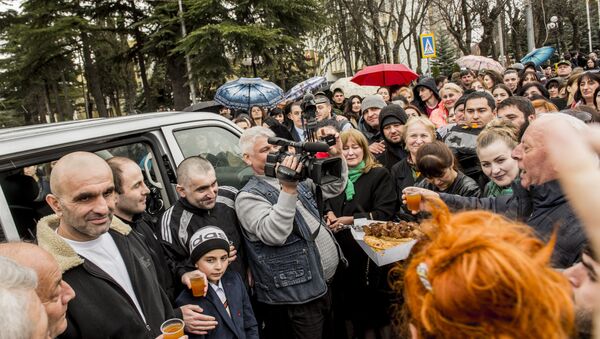 Встреча освобожденных граждан РЮО в Цхинвале. - Sputnik Южная Осетия