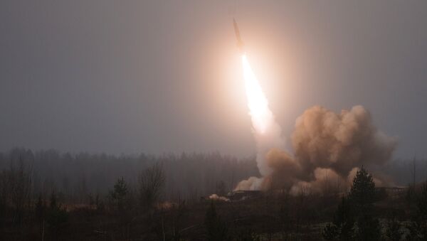 Боевые стрельбы из ракетно-артиллерийского вооружения в Ленинградской области - Sputnik Южная Осетия