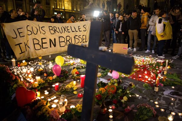 В Брюсселе почтили память погибших во время терактов - Sputnik Южная Осетия