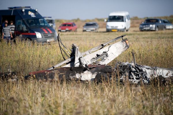 Спортивный самолет Як- 52 потерпел крушение на аэродроме Логиново в Свердловской области - Sputnik Южная Осетия
