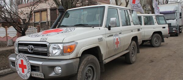 Автомобили Международного Комитета Красного Креста Автомобили Международного Комитета Красного Креста - Sputnik Южная Осетия
