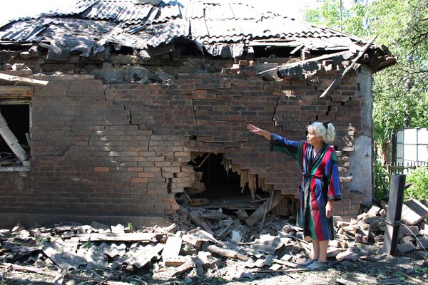 Последствия обстрела города Горловки Донецкой области - Sputnik Южная Осетия