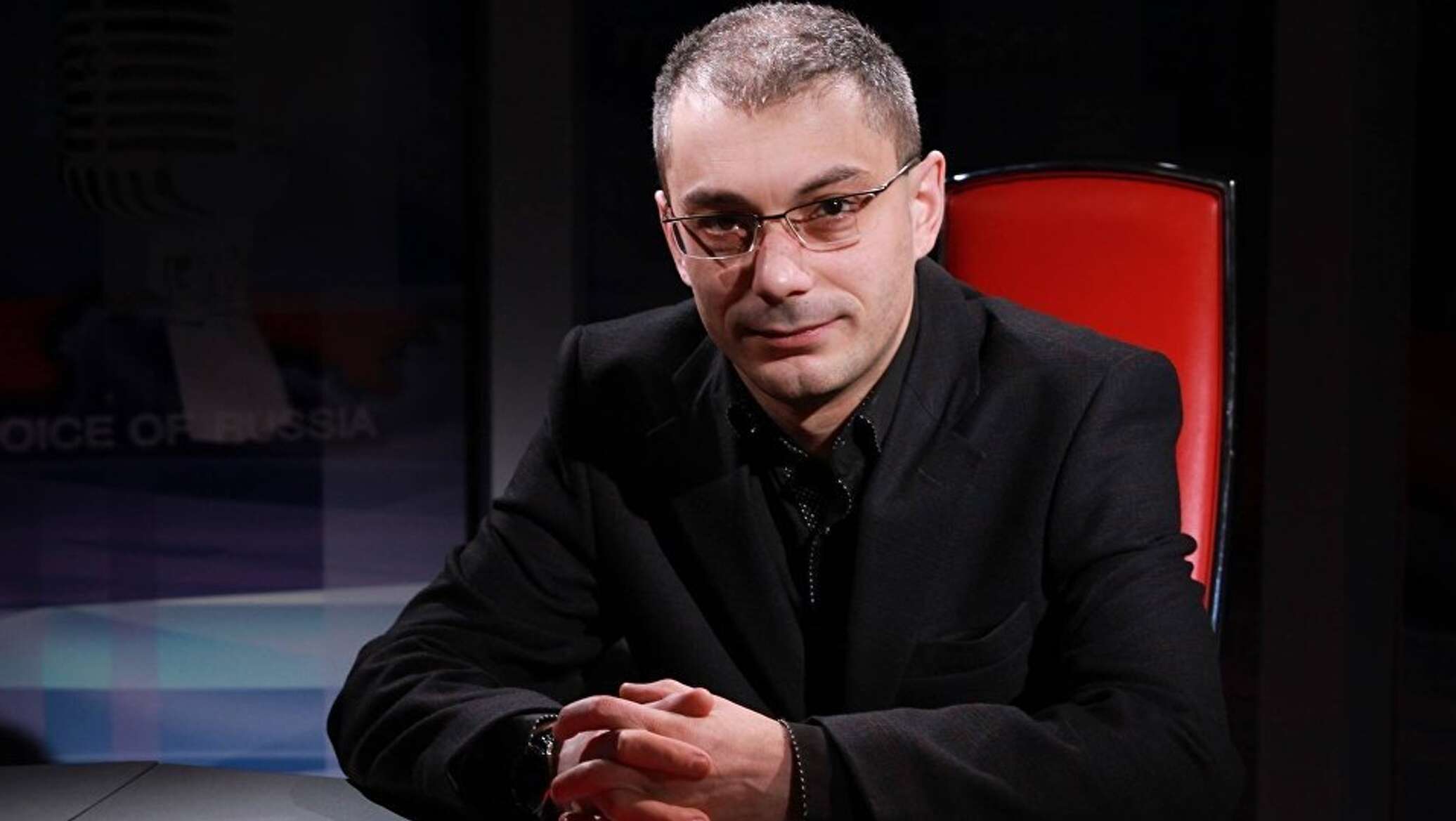 Дживан гаспарян армянский музыкант. Выступление гаспаряна. Выступление гаспаряна. Выступление гаспаряна. Выступление гаспаряна.