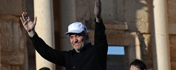 Оркестр Мариинского театра выступил в Пальмире Оркестр Мариинского театра выступил в Пальмире - Sputnik Южная Осетия