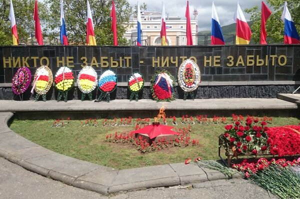 Мемориал Вечный огонь в Цхинвале  - Sputnik Южная Осетия