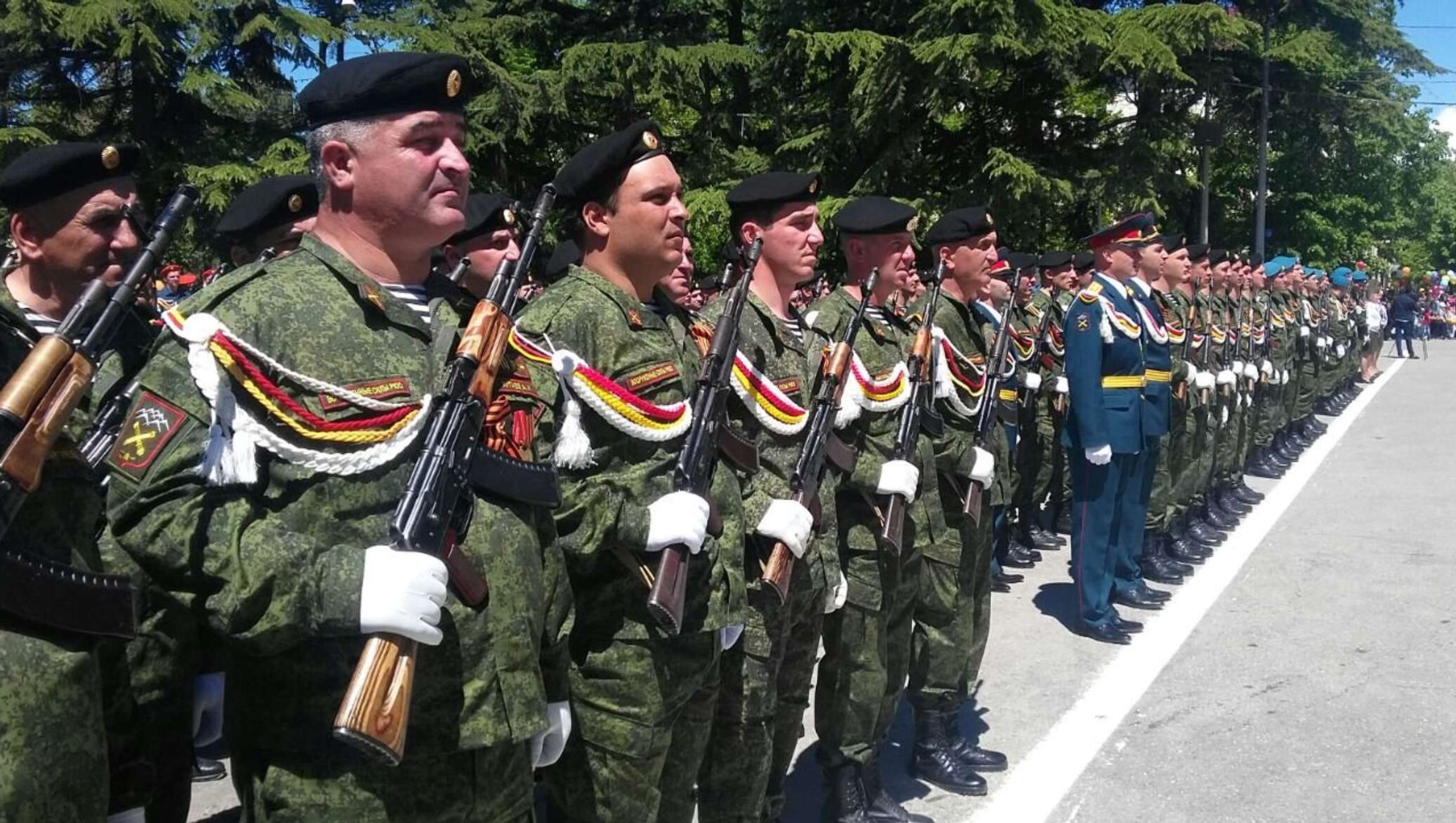 Реализация военного. Армия Южной Осетии. Южная Осетия вс РФ. Военная форма Южной Осетии. Вооружённые силы РЮО.