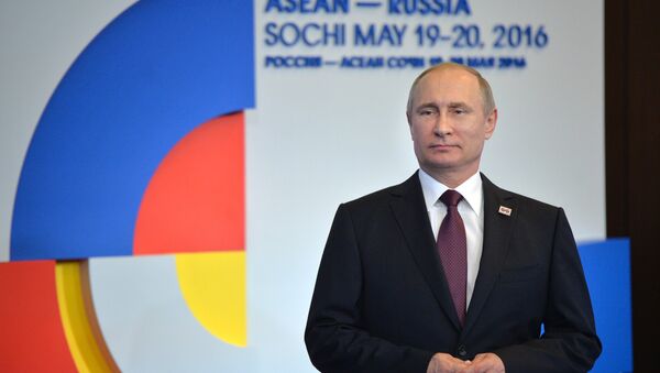 Церемония приветствия президентом РФ В. Путиным глав делегаций-участников саммита Россия - АСЕАН - Sputnik Южная Осетия