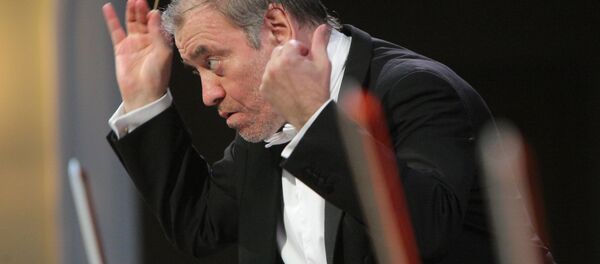 Дирижер Валерий Гергиев Дирижер Валерий Гергиев - Sputnik Южная Осетия