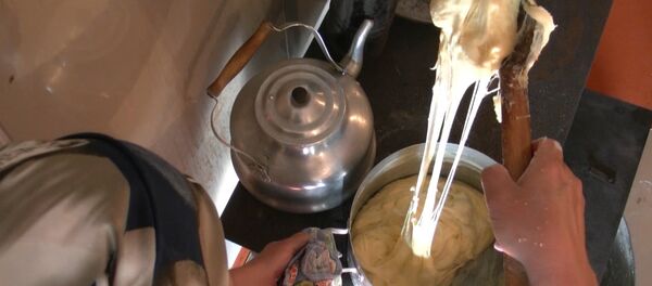 Видеорецепт: ирон ивӕзаг дзыкка саразыны сусӕгдзинӕдтӕ Видеорецепт: ирон ивӕзаг дзыкка саразыны сусӕгдзинӕдтӕ - Sputnik Хуссар Ирыстон