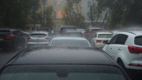 Сильный дождь  - Sputnik Южная Осетия