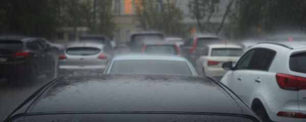 Сильный дождь - Sputnik Южная Осетия