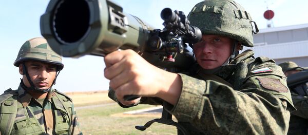 Совместные российско-индийские учения Индра-2014 Совместные российско-индийские учения Индра-2014 - Sputnik Южная Осетия