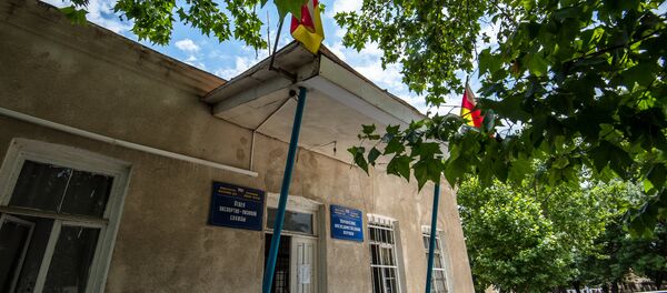 Паспортон-визæйон службæ Паспортон-визæйон службæ - Sputnik Хуссар Ирыстон