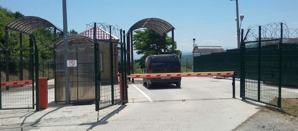 Пункт упрощенного пересечения границы Южной Осетии с Грузией - Sputnik Хуссар Ирыстон