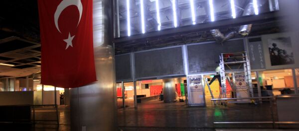 Ситуация в международном аэропорту имени Ататюрка в Стамбуле Ситуация в международном аэропорту имени Ататюрка в Стамбуле - Sputnik Южная Осетия