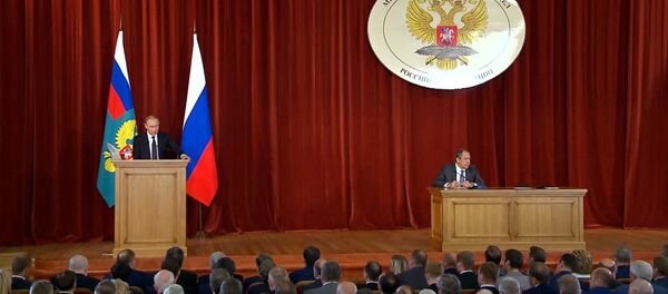 Путин на совещании с послами: Украина, отношения с Турцией и Brexit - Sputnik Южная Осетия