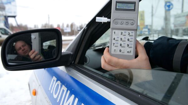 ГИБДД проводит сплошные проверки водителей на трезвость - Sputnik Южная Осетия