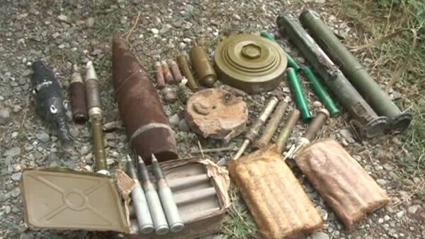 Сотрудники МЧС взорвали на полигоне собранные за месяц боеприпасы - Sputnik Южная Осетия