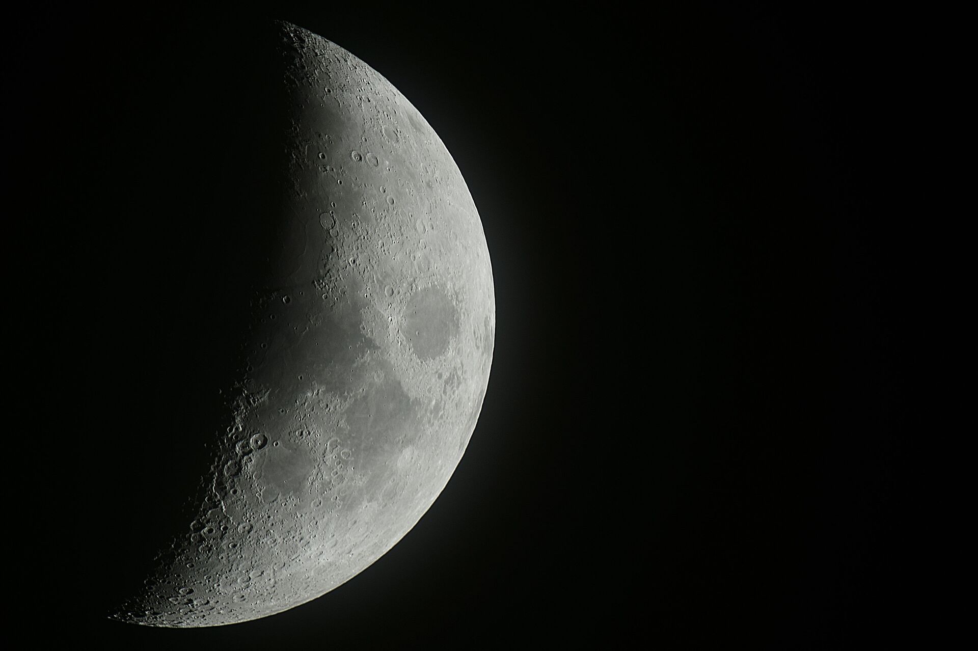 Луна - Sputnik Южная Осетия, 1920, 27.04.2023