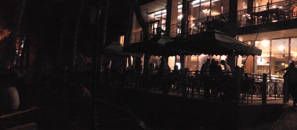 Поклонники Франции и Португалии в Цхинвале дружно смотрели финал ЧЕ Поклонники Франции и Португалии в Цхинвале дружно смотрели финал ЧЕ - Sputnik Южная Осетия