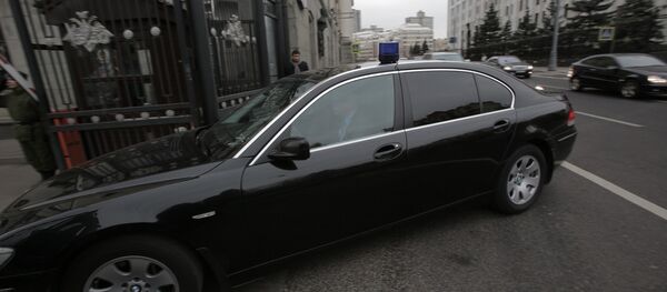 Автомобиль со спецсигналом Автомобиль со спецсигналом - Sputnik Южная Осетия