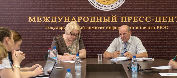 Джиголаты Хасан пресс-конференци Цхинвал Джиголаты Хасан пресс-конференци Цхинвал - Sputnik Хуссар Ирыстон