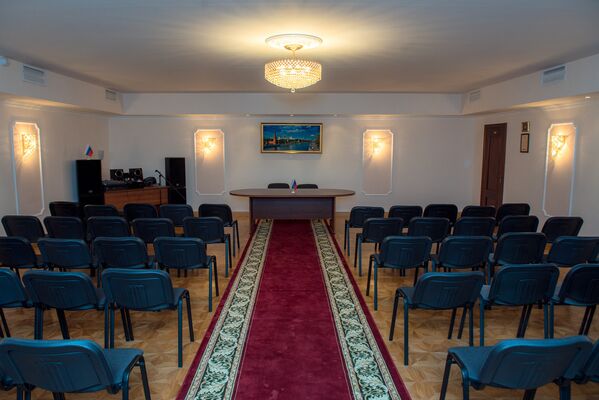 Зал для совещаний в Посольстве России - Sputnik Южная Осетия