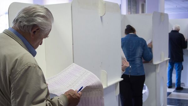 Голосование на выборах - Sputnik Южная Осетия