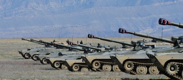 Учения войск ЮВО. Архивное фото  - Sputnik Южная Осетия