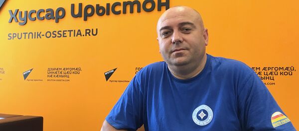 Таймураз Габараев начальник отдела государственного пожарного надзора Таймураз Габараев начальник отдела государственного пожарного надзора - Sputnik Хуссар Ирыстон