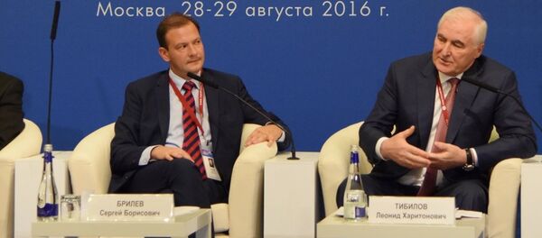 Президент РЮО Леонид Тибилов на форуме в Москве Президент РЮО Леонид Тибилов на форуме в Москве - Sputnik Южная Осетия