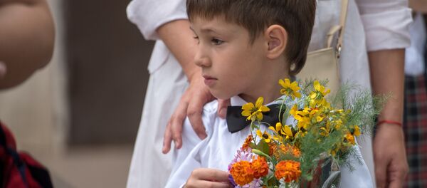 1 сентября 2016 Цхинвал школьники 1 сентября 2016 Цхинвал школьники - Sputnik Южная Осетия