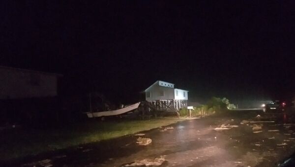 Затопленные улицы и многометровые волны: буйство урагана &quot;Эрмин&quot; во Флориде - Sputnik Южная Осетия