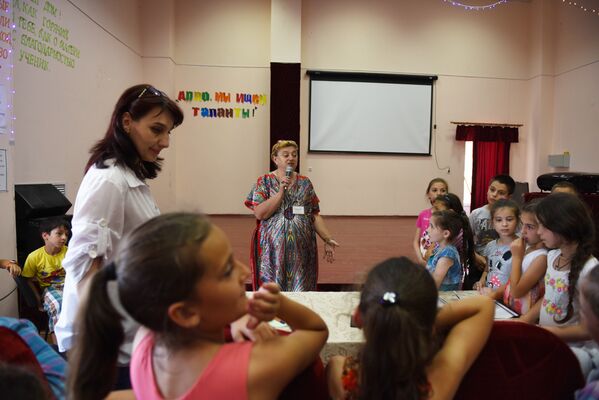 Занятия воспитанников лагеря Солнышко - Sputnik Южная Осетия