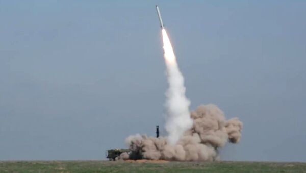 На полигоне в Астраханской области проведен боевой пуск ракеты из комплекса Искандер-М - Sputnik Хуссар Ирыстон