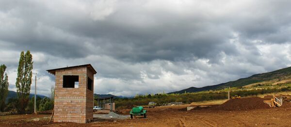 Строительство нового полигона для министерства обороны Южной Осетии Строительство нового полигона для министерства обороны Южной Осетии - Sputnik Хуссар Ирыстон