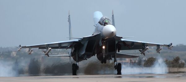 Российский самолет Су-30 Российский самолет Су-30 - Sputnik Южная Осетия