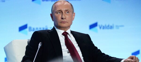 Президент РФ Владимир Путин на заседании Международного дискуссионного клуба Валдай Президент РФ Владимир Путин на заседании Международного дискуссионного клуба Валдай - Sputnik Южная Осетия