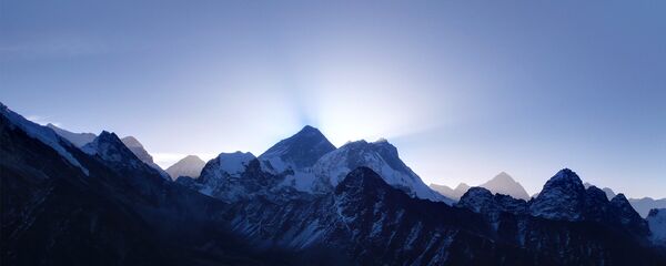 Эверест Эверест - Sputnik Южная Осетия