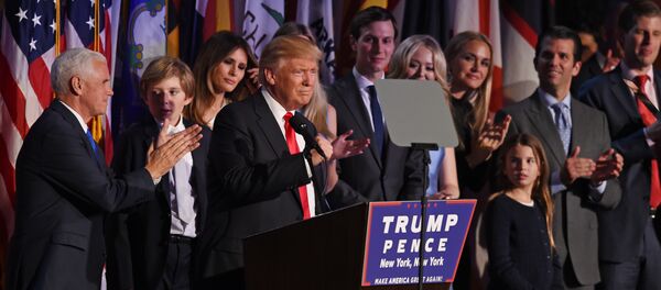 В штабе избранного президента США Дональда Трампа В штабе избранного президента США Дональда Трампа - Sputnik Южная Осетия