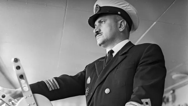 Капитан атомного ледокола Юрий Кучиев