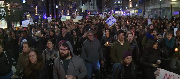 Демонстрации в городах США против избрания Трампа президентом страны - Sputnik Южная Осетия