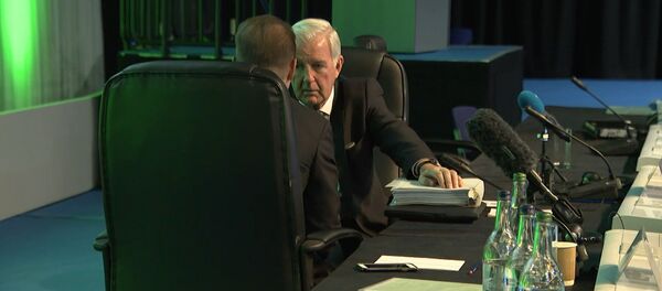 Неформальный разговор руководителей WADA по поводу России. Съемка RT Неформальный разговор руководителей WADA по поводу России. Съемка RT - Sputnik Южная Осетия