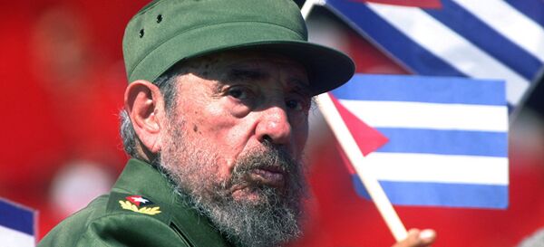 Президент Кубы Фидель Кастро на площади Революции в Гаване. 1 мая 2004 - Sputnik Южная Осетия