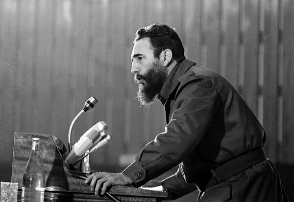 Фидель Кастро выступает на конференции в Алжире. 7 сентября 1973 - Sputnik Южная Осетия