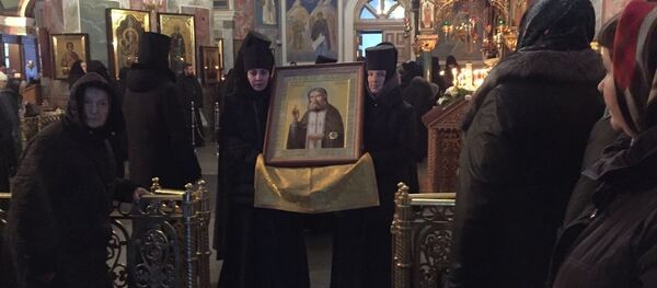 Икона с частицей мощей в Кафедральном соборе Георгия Победоносца Икона с частицей мощей в Кафедральном соборе Георгия Победоносца - Sputnik Хуссар Ирыстон