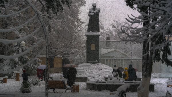 Снег в Цхинвале - Sputnik Южная Осетия